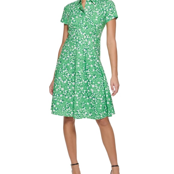 Tommy Hilfiger Dresses & Skirts - Tommy Hilfiger Windblown Daisy Shirtdress